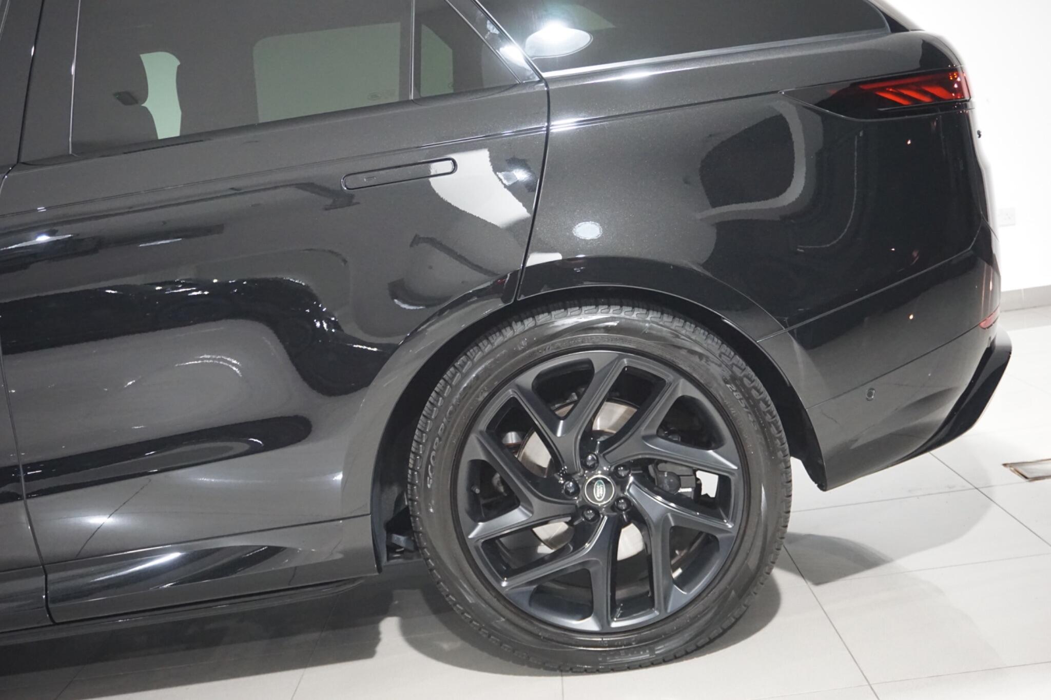 Land Rover Range Rover Sport 3.0 D300 MHEV Dynamic SE Auto 4WD Euro 6 (s/s) 5dr